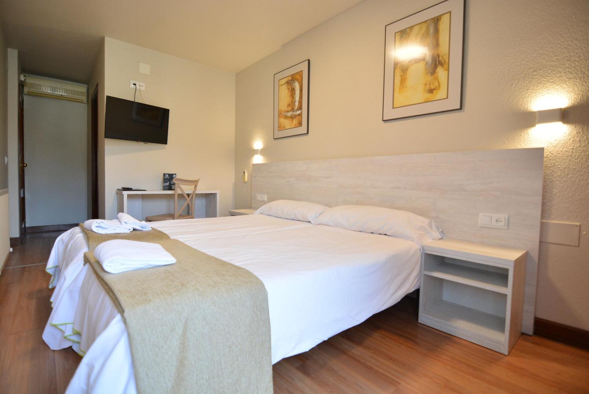 Hotel&Bar Ducay أوليتي المظهر الخارجي الصورة