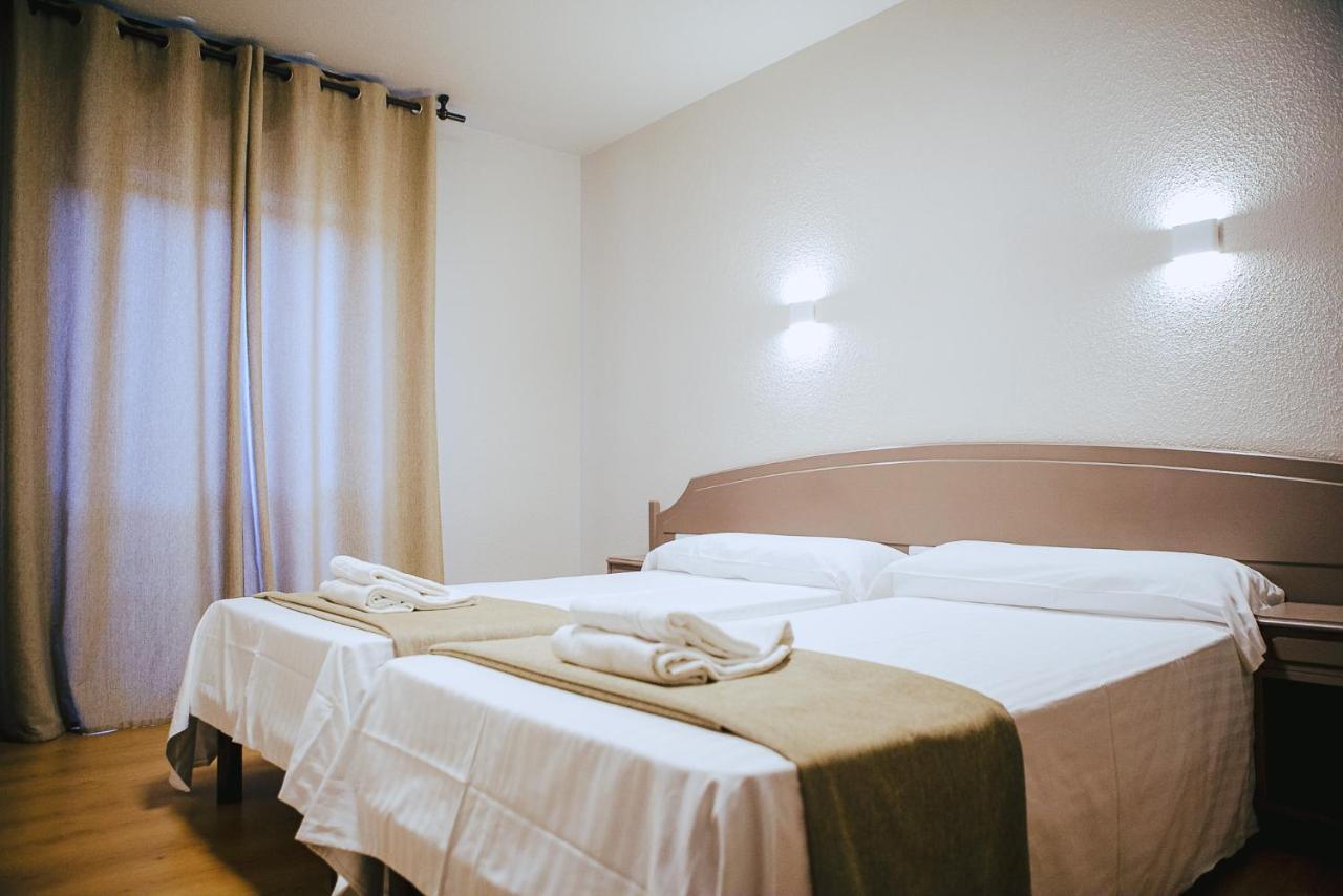 Hotel&Bar Ducay أوليتي المظهر الخارجي الصورة