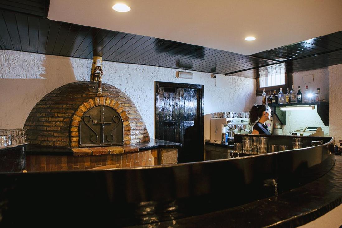Hotel&Bar Ducay أوليتي المظهر الخارجي الصورة