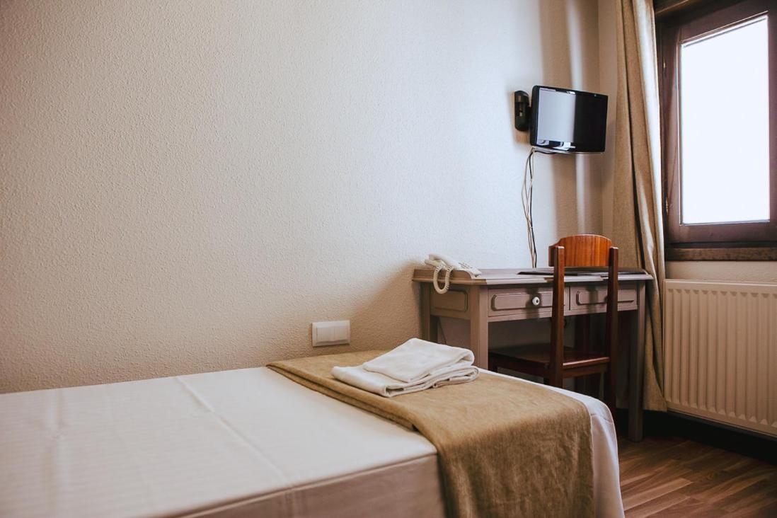 Hotel&Bar Ducay أوليتي المظهر الخارجي الصورة